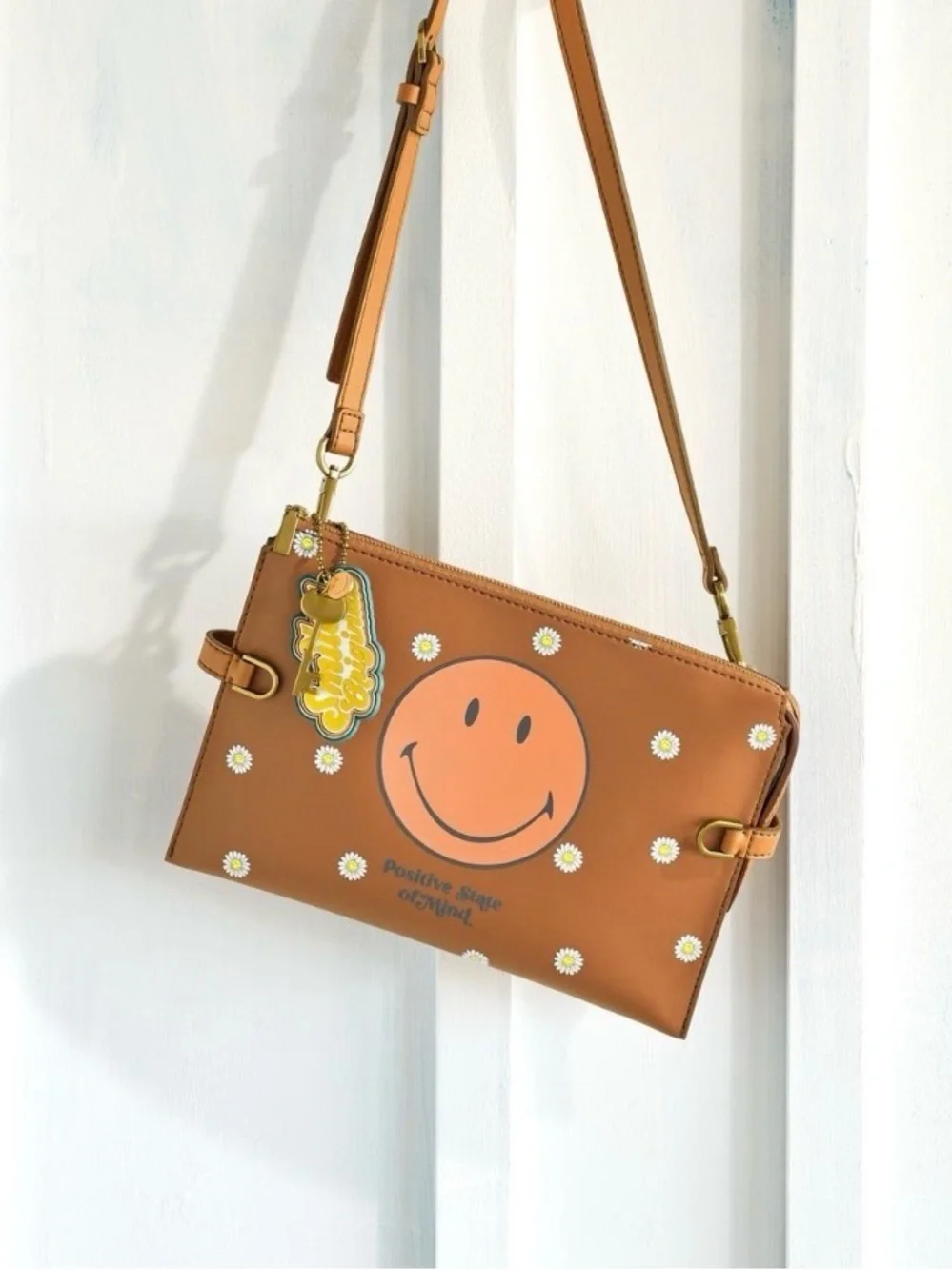 Fossil Brown & Orange Smiley Wristlet Clutch